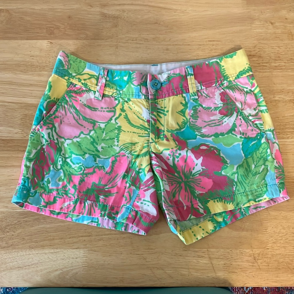 Lily Pulitzer Pink and Green Shorts Vibrant Floral Design